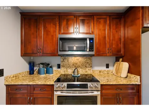 109 SE Olvera Avenue Gresham OR 97080