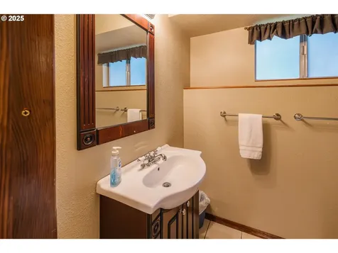 109 SE Olvera Avenue Gresham OR 97080
