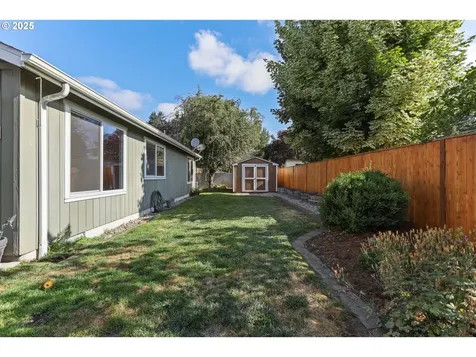 2460 NE Juniper Avenue Gresham OR 97030