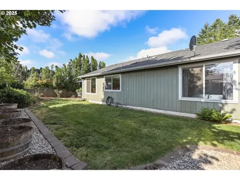 2460 NE Juniper Avenue Gresham OR 97030