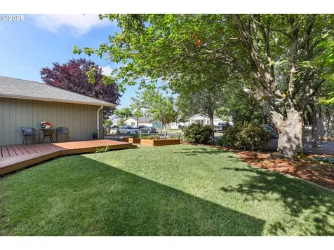 2460 NE Juniper Avenue Gresham OR 97030