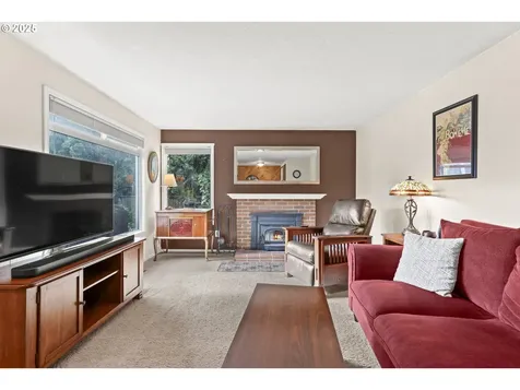 2460 NE Juniper Avenue Gresham OR 97030