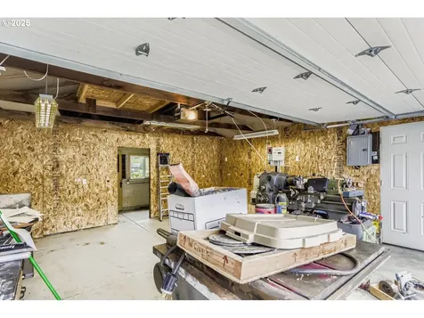15996 S Thayer Road Oregon City OR 97045