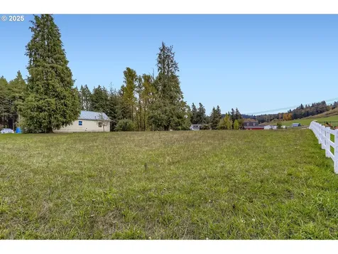 15996 S Thayer Road Oregon City OR 97045