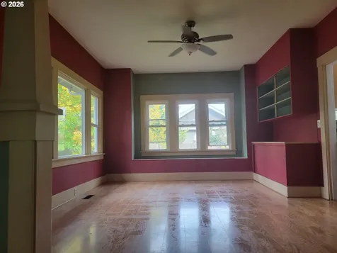 431 SW 3rd Avenue Canby OR 97013