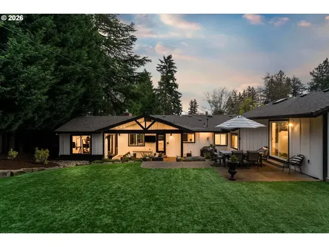 5619 SW Windsor Court Portland OR 97221