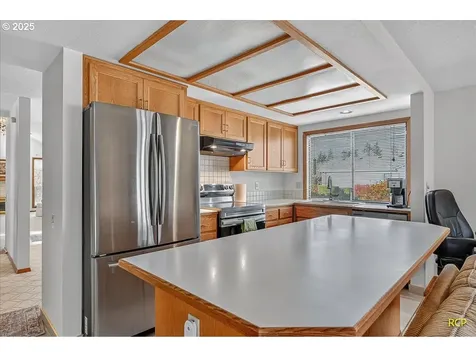 2332 NE 158th Avenue Portland OR 97230