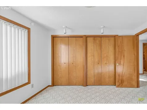 2332 NE 158th Avenue Portland OR 97230