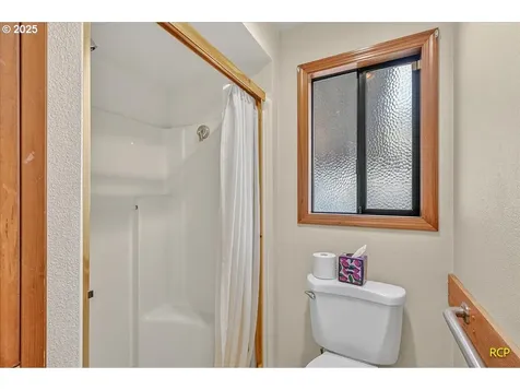 2332 NE 158th Avenue Portland OR 97230