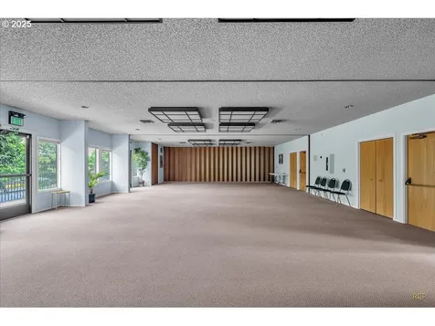 2332 NE 158th Avenue Portland OR 97230