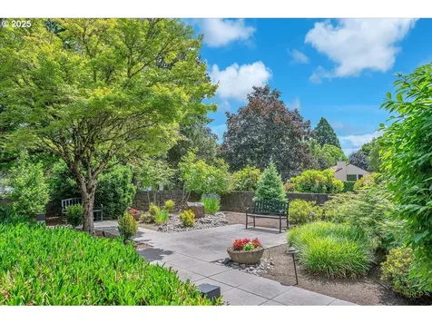2332 NE 158th Avenue Portland OR 97230
