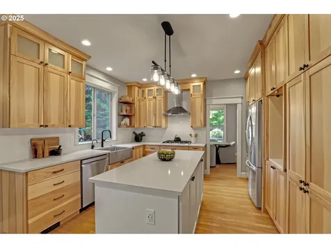 850 NW 114th Avenue Portland OR 97229