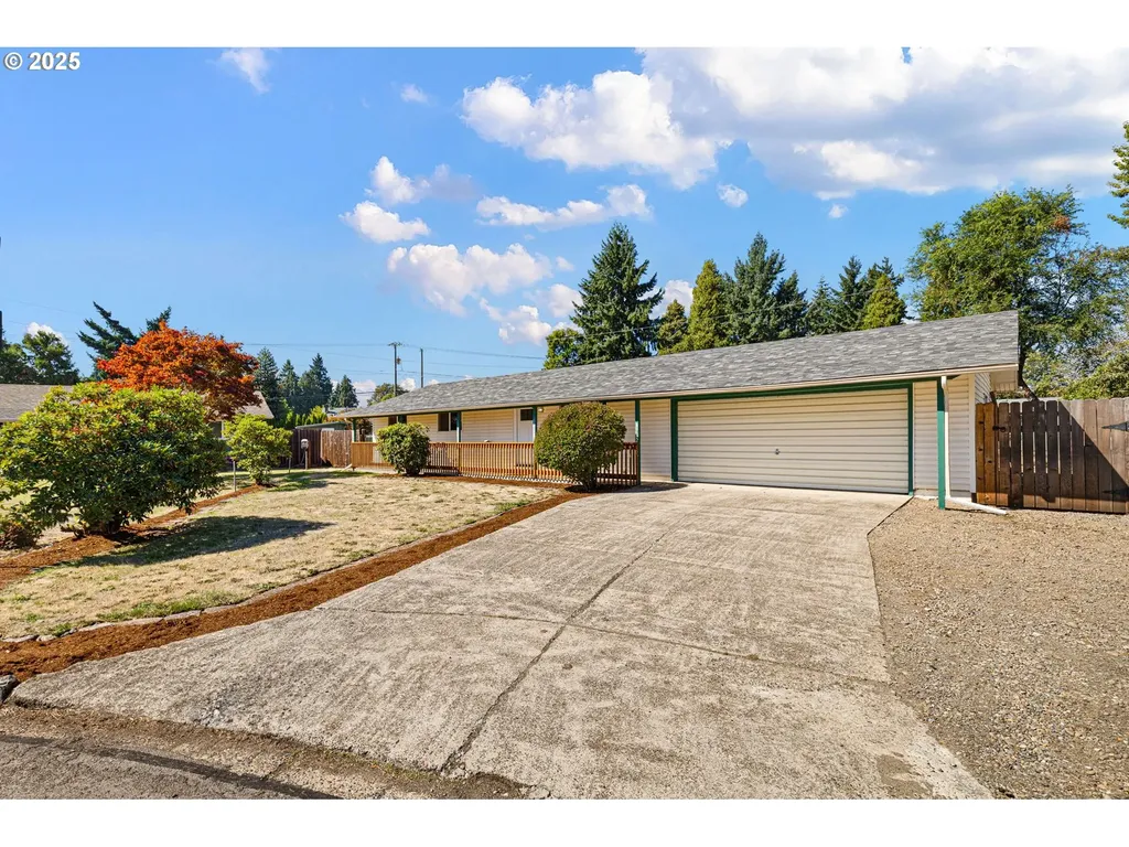 3762 Greenwood Street Eugene OR 97404