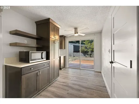 3762 Greenwood Street Eugene OR 97404