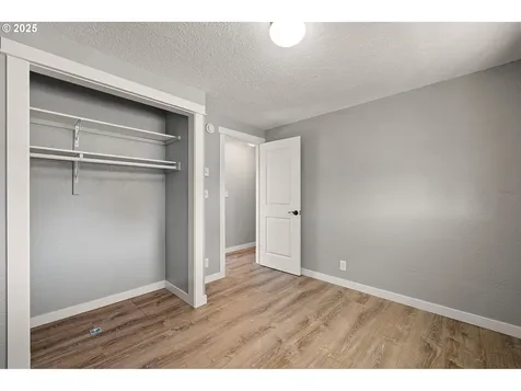 3762 Greenwood Street Eugene OR 97404