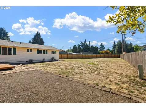 3762 Greenwood Street Eugene OR 97404