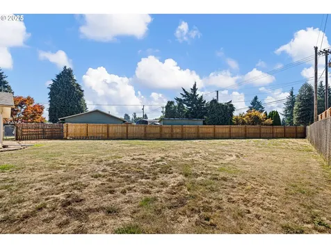3762 Greenwood Street Eugene OR 97404