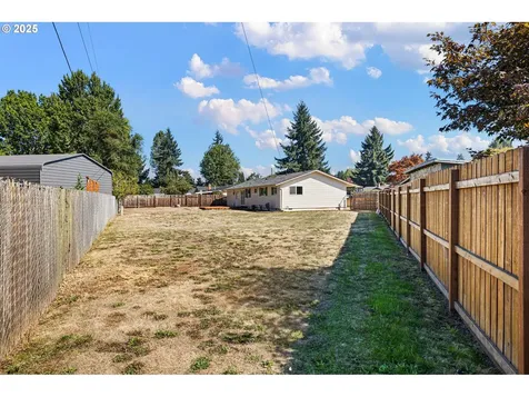 3762 Greenwood Street Eugene OR 97404