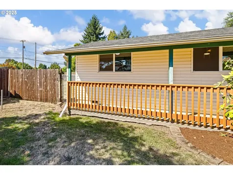 3762 Greenwood Street Eugene OR 97404