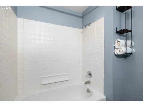 13011 NE 86th Street Vancouver WA 98682