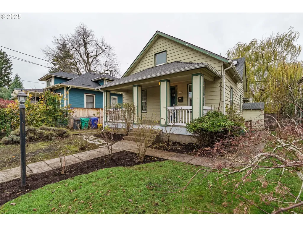 4824 NE 23rd Avenue Portland OR 97211