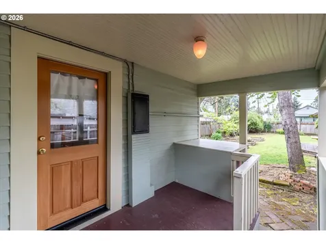 428 5th Street Springfield OR 97477