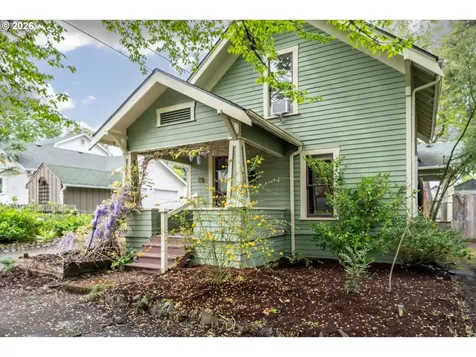 428 5th Street Springfield OR 97477