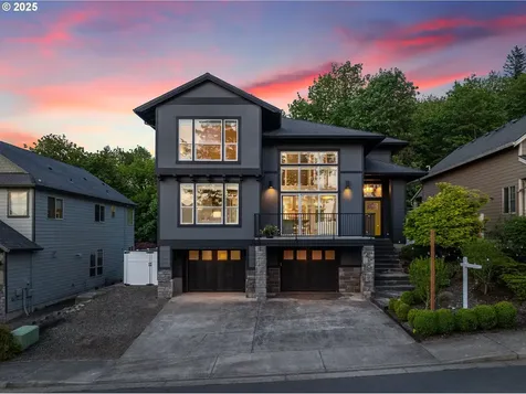1176 SW Binford Lake Parkway Gresham OR 97080