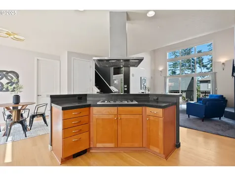 1176 SW Binford Lake Parkway Gresham OR 97080