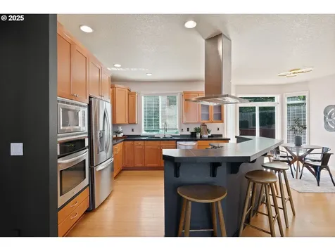 1176 SW Binford Lake Parkway Gresham OR 97080