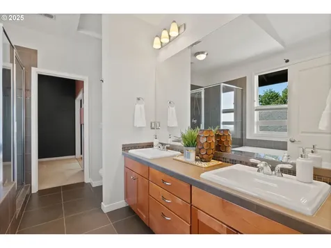 1176 SW Binford Lake Parkway Gresham OR 97080