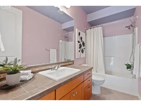 1176 SW Binford Lake Parkway Gresham OR 97080