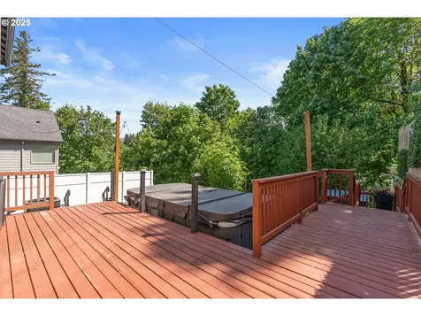 1176 SW Binford Lake Parkway Gresham OR 97080