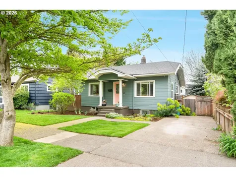 2105 N Winchell Street Portland OR 97217