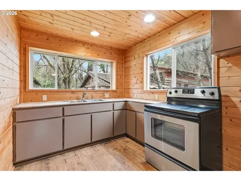 159 Bloom Road Wolf Creek OR 97497