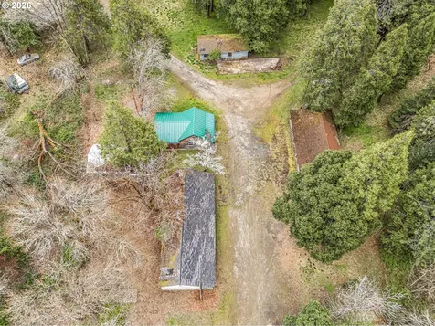 159 Bloom Road Wolf Creek OR 97497