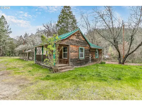 159 Bloom Road Wolf Creek OR 97497