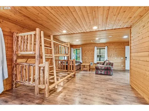 159 Bloom Road Wolf Creek OR 97497