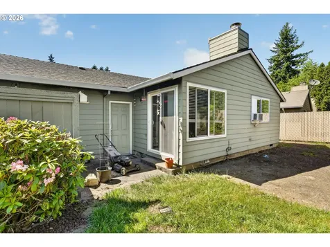 2372 2374 SW Edgefield Place Troutdale OR 97060