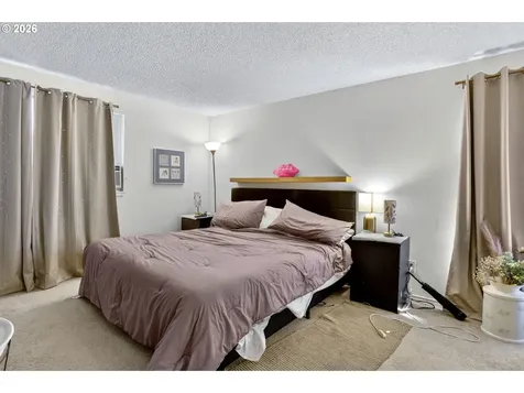 2372 2374 SW Edgefield Place Troutdale OR 97060