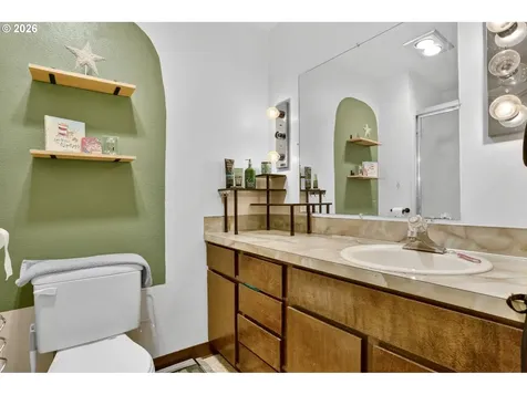 2372 2374 SW Edgefield Place Troutdale OR 97060