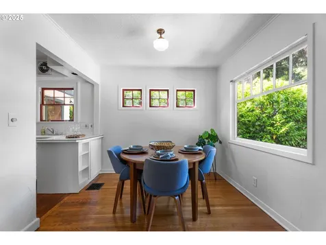 6908 SW 55th Avenue Portland OR 97219