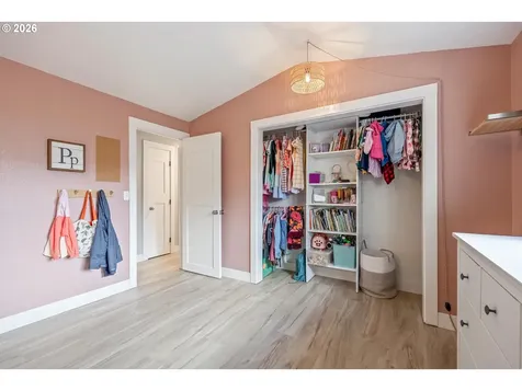1146 SW James Court Dundee OR 97115