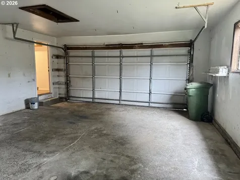 890 12th Street SW Bandon OR 97411