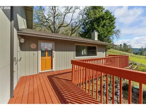 221 Oakview Drive Roseburg OR 97471