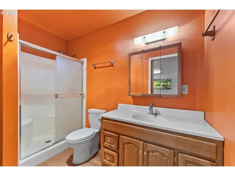 221 Oakview Drive Roseburg OR 97471