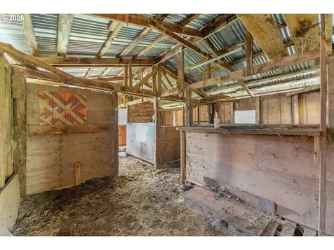 221 Oakview Drive Roseburg OR 97471