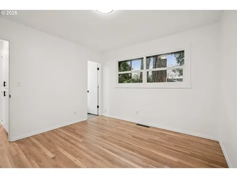 1018 SE 164th Avenue Portland OR 97233