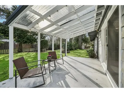 1018 SE 164th Avenue Portland OR 97233