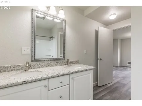 820 N 1st Avenue Kelso WA 98626